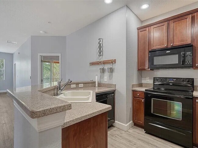 Photo - 7983 Limestone Ln