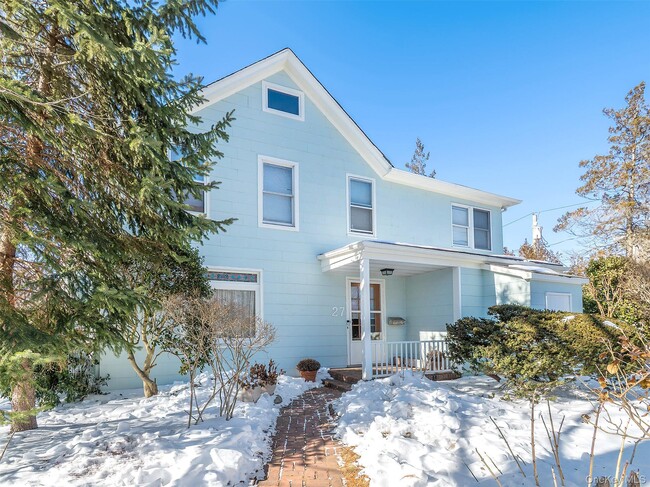 Building Photo - 27 Summit Ave