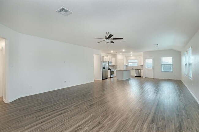 Photo - 205 Arnage Dr