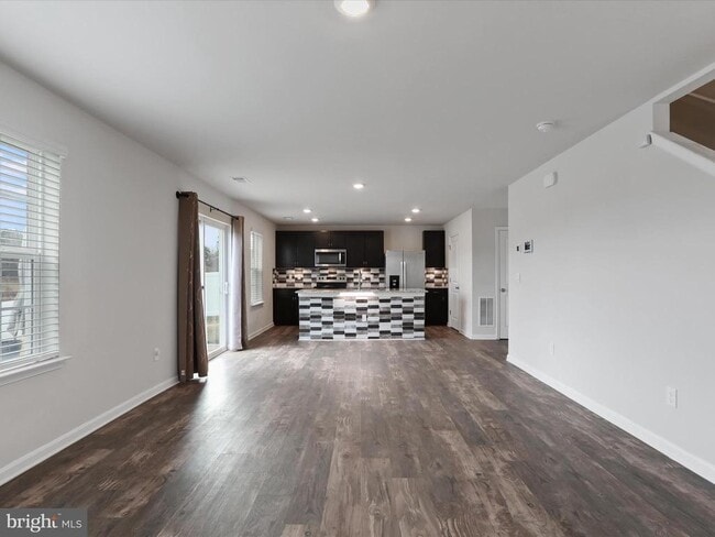 Photo - 154 Gumspring Dr