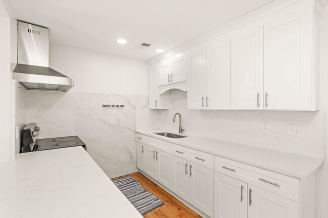 Photo - 312 Paragon Mills Rd