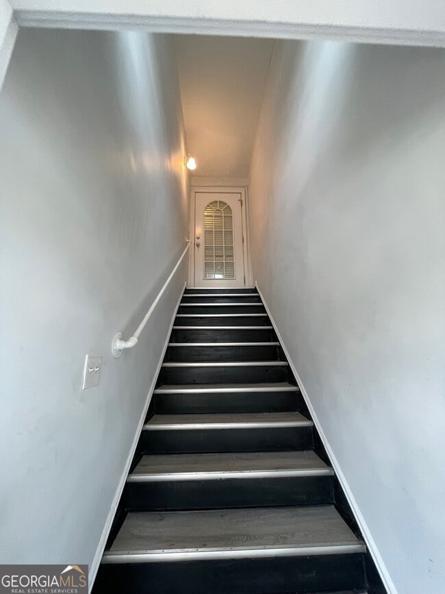 Photo - 405 N Park St Unidad B