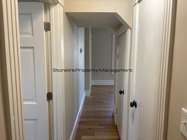 Photo - 31 Queen St Unit 1