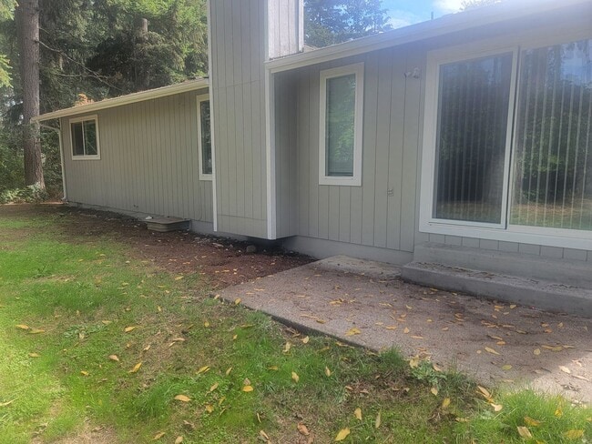 Photo - Cute & Cozy Spanaway Rambler