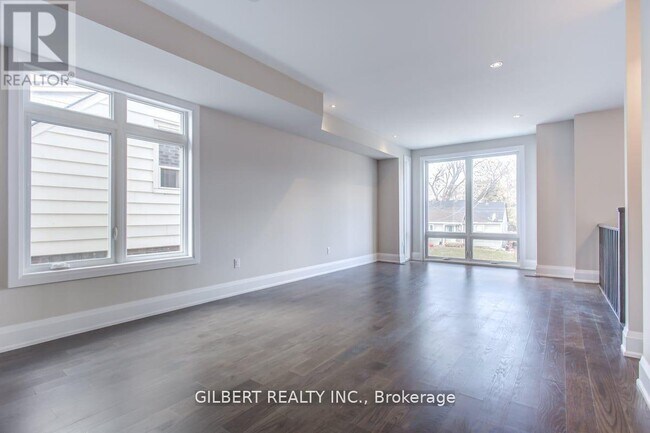 Photo - 35B Marquette Ave