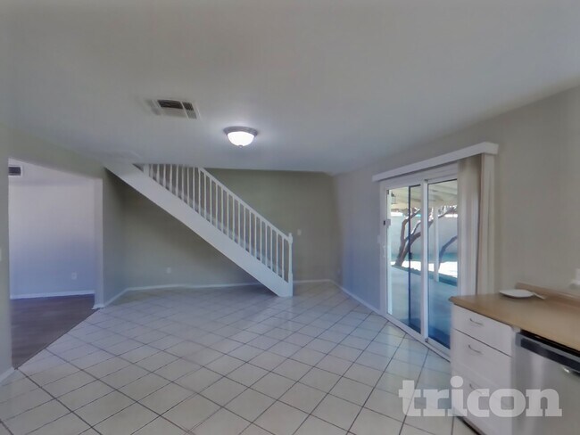 Photo - 3644 N 89th Ave