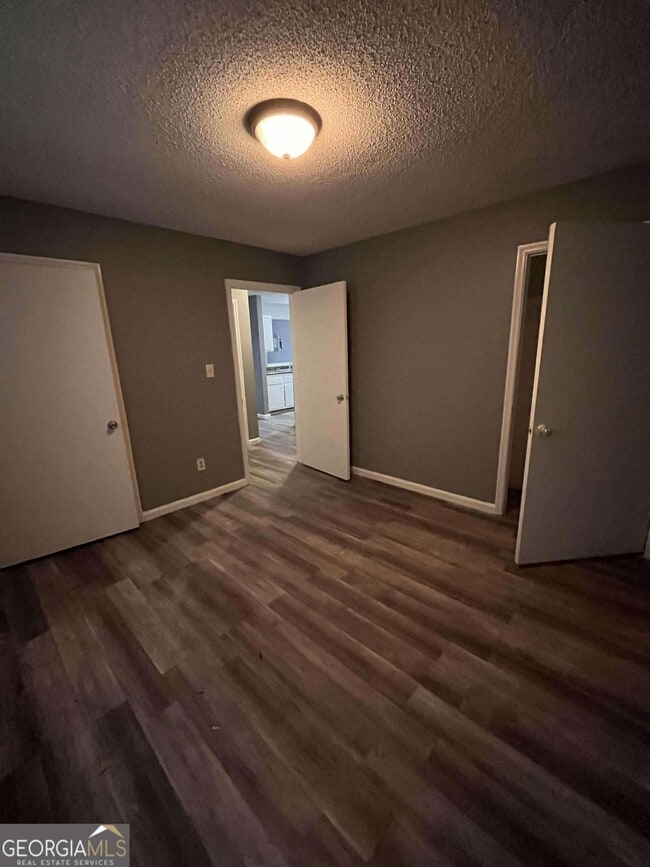 Photo - 1445 Woodliff St