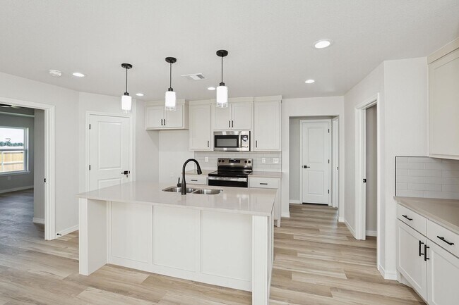 8910 Oakleaf Ct