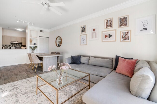 Photo - 4207 S Dale Mabry Hwy Unit Short term