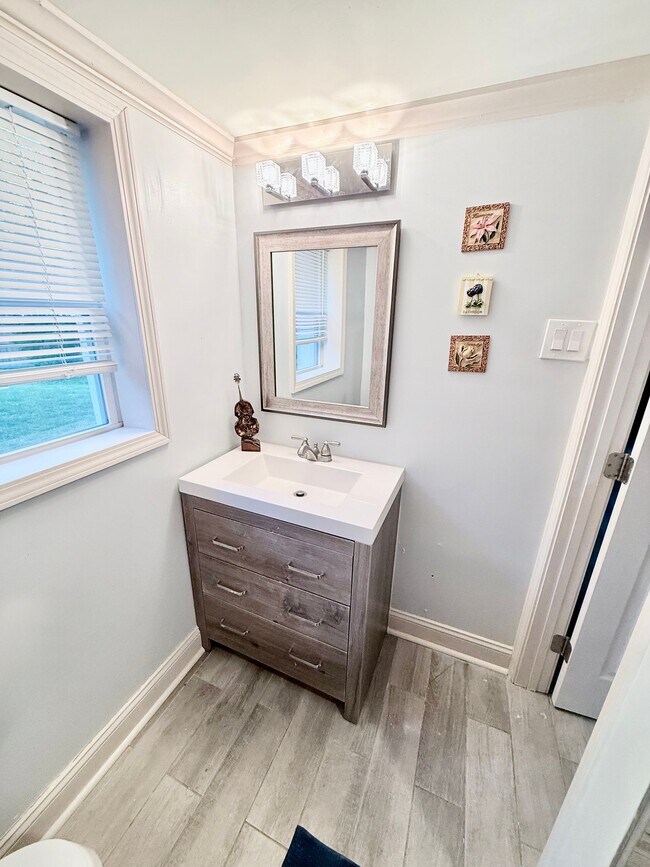 994 Overbrook Cir Unit 1