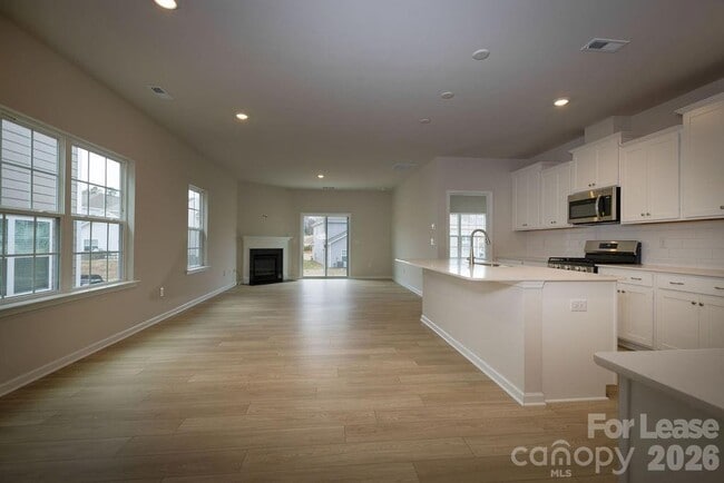 Photo - 1709 Heron Ct