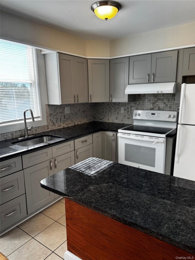 Photo - 5 Todd Pl Unit 2