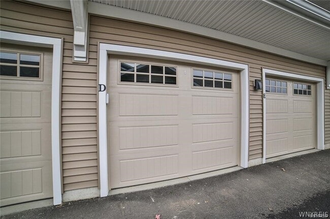 Photo - 295 Northill Dr