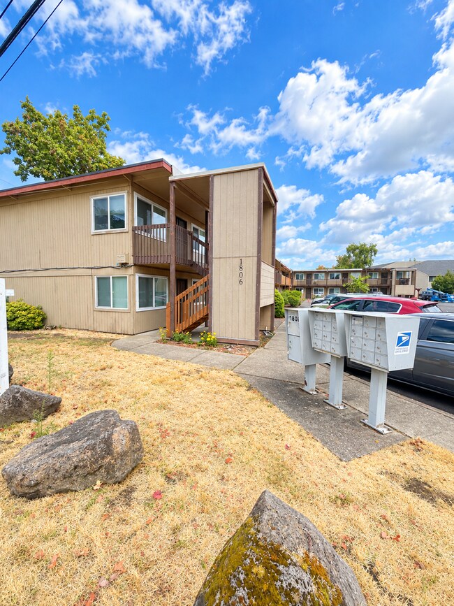 4th Plain Court Apartments