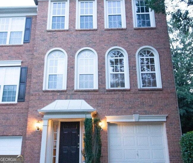 Building Photo - 5142 Manerdale Dr SE
