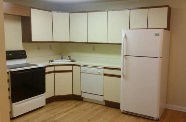 Photo - 104 Oakwood Ave