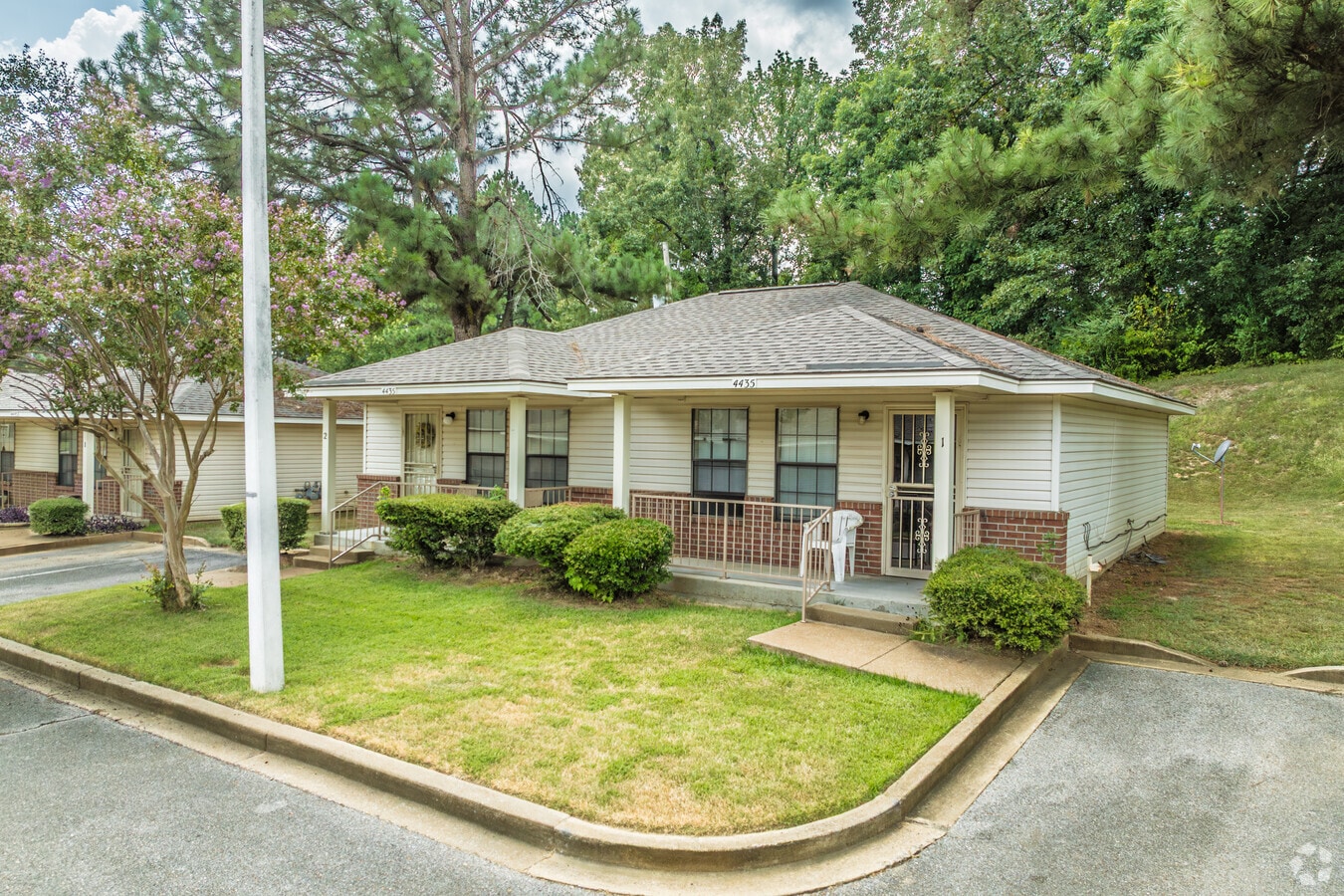 Photo - Westwood Manor Elderly Cottages