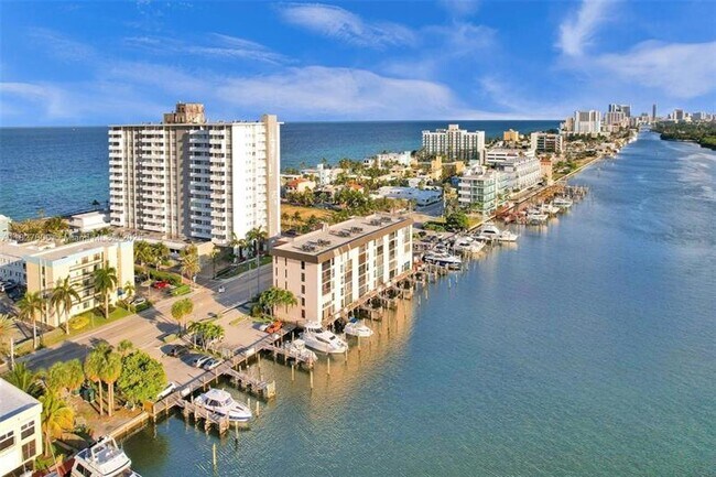 Photo - 3200 N Ocean Dr Unit 503