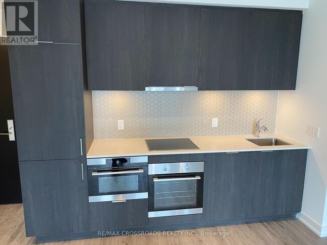 Photo - 158 Front St E Unit 1214