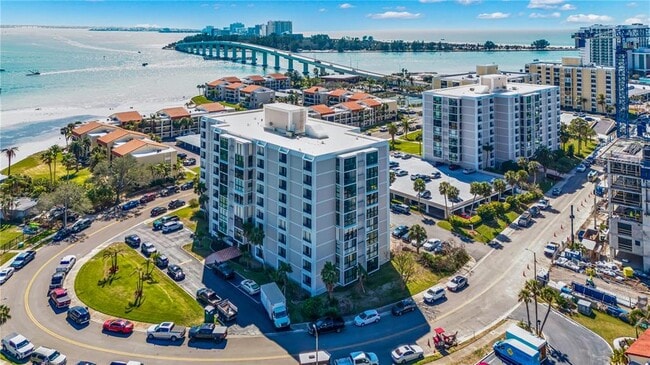 Building Photo - 855 Bayway Blvd Unit 105 Rental