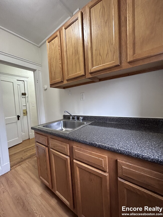 Photo - 1244 Boylston St Unit 4