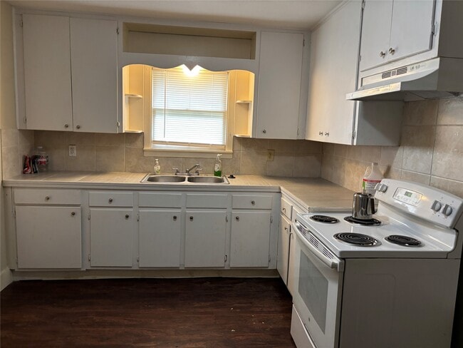 Photo - 2118 N 8th St