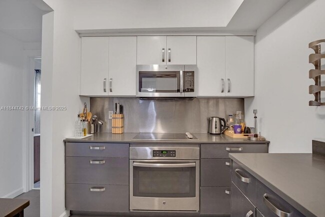 Photo - 747 Michigan Ave Unit 201