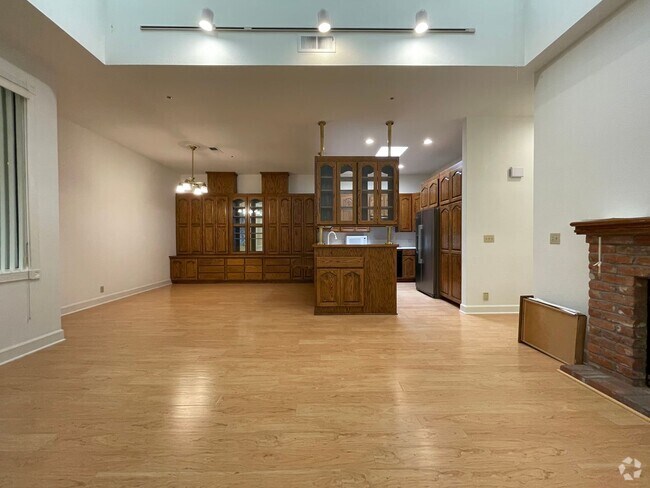 Building Photo - East Main Street Unit 43 A Rental