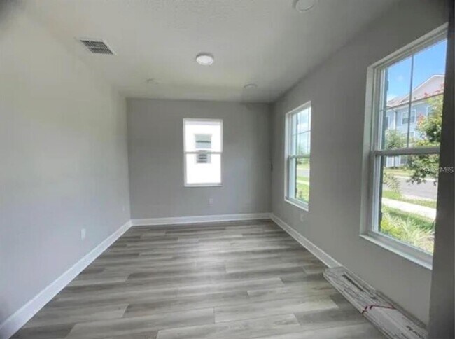 Photo - 15475 Bay Brg St