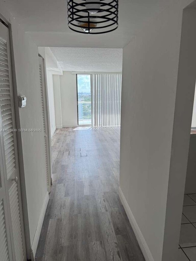 Photo - 13499 Biscayne Blvd Unit 1404