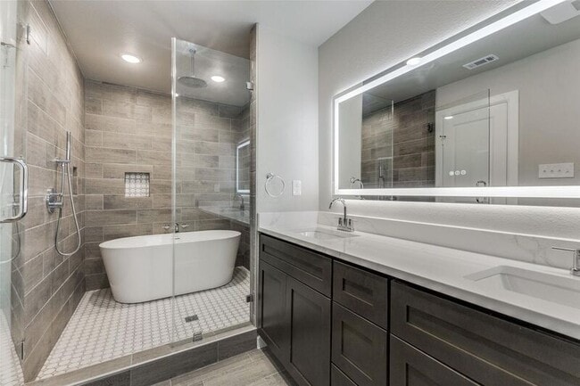 Photo - 2386 Chart Dr