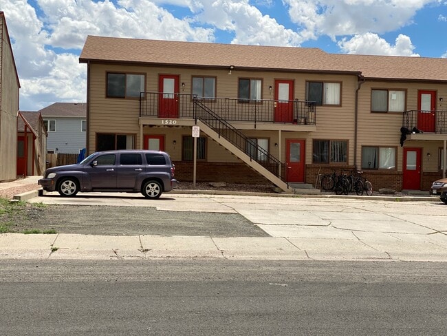 Building Photo - 1520 Palmer Dr Unit #2