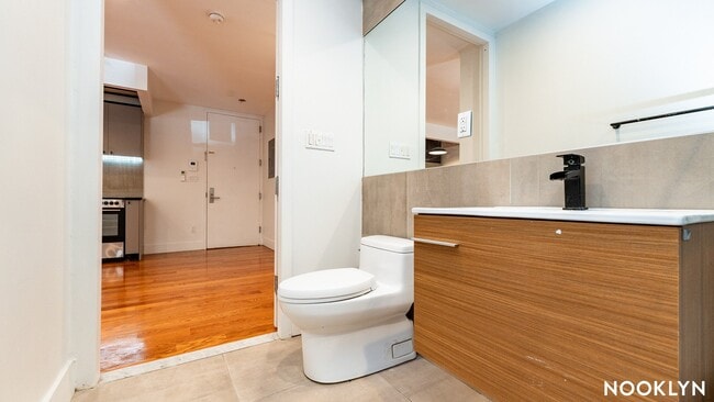 Photo - 620 Parkside Ave Unit 1b