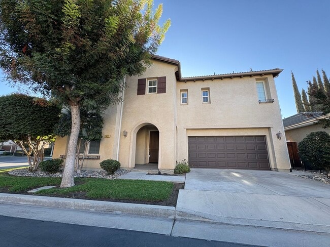 Two Story Corner lot home available now in... - Two Story Corner lot home available now in...