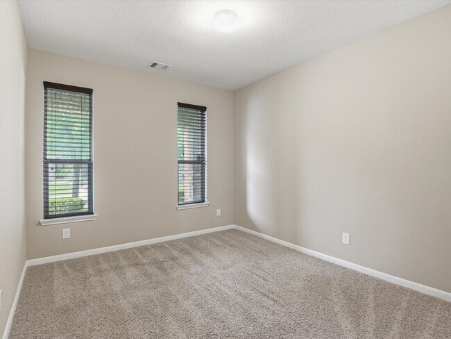 Photo - 16515 Williamstown Dr