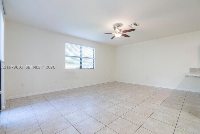 Photo - 516 SE 35th Ter