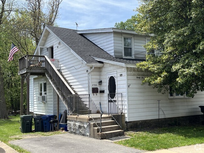 Building Photo - 2530 Radcliffe Ave Unit 2530A Radcliffe Avenue Rental