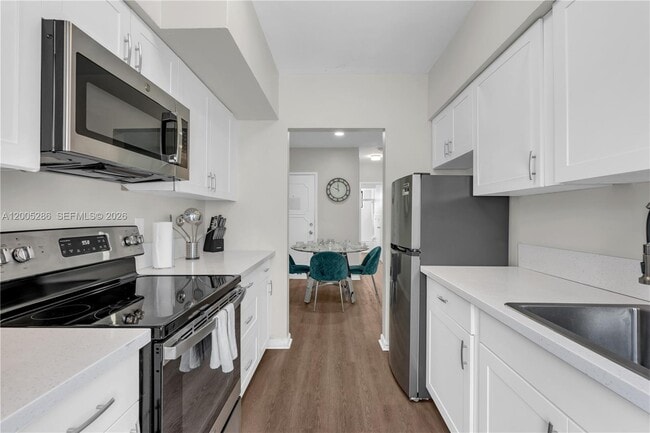 Photo - 10006 E Bay Harbor Dr Unit 15