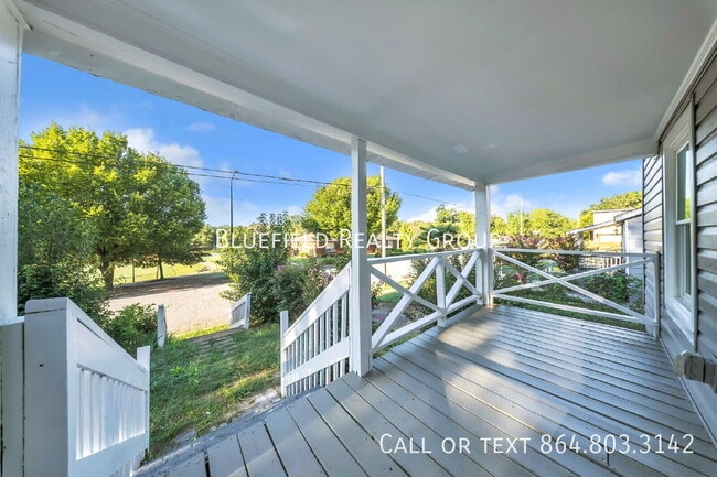 Photo - 217 Norris St