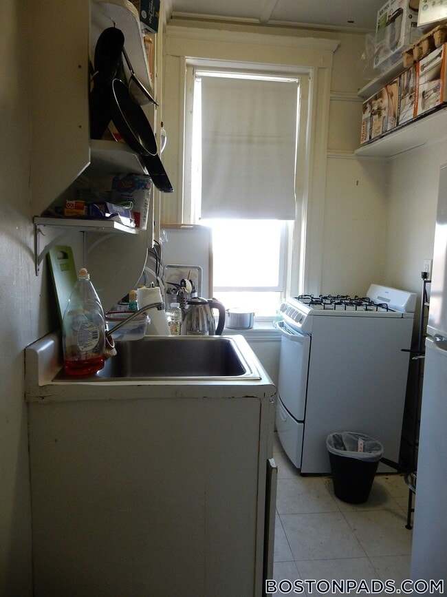 Building Photo - 1179 Boylston St