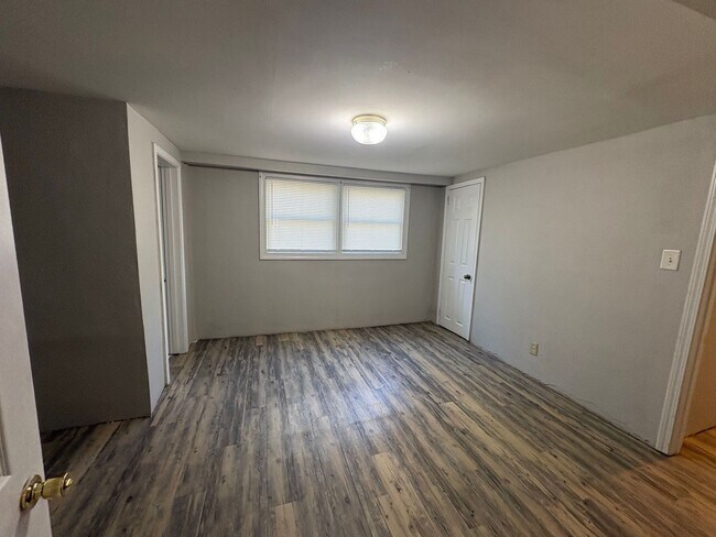 Photo - 3846 Ridge Ave Unit C