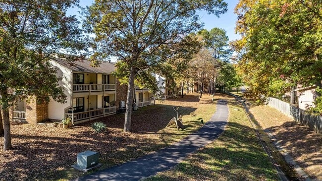 Photo - 101 Pine Forest Dr