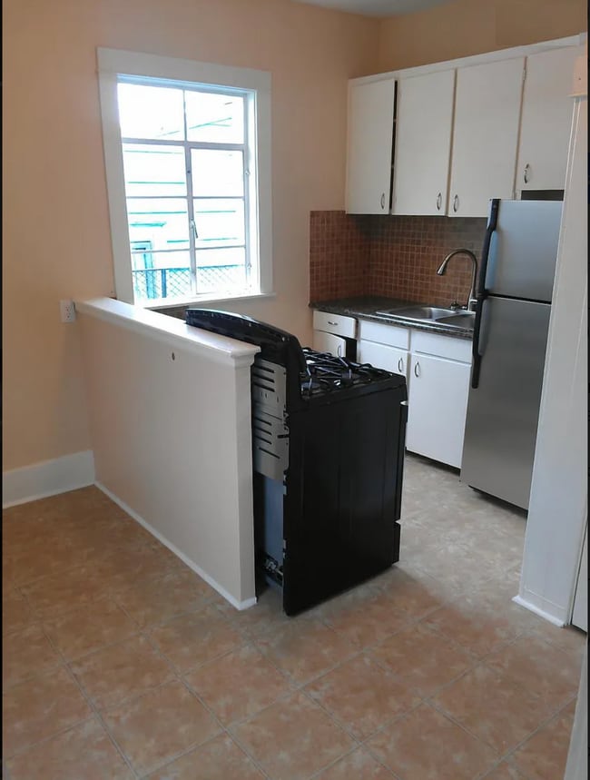 Building Photo - 2508 Decatur St Rental