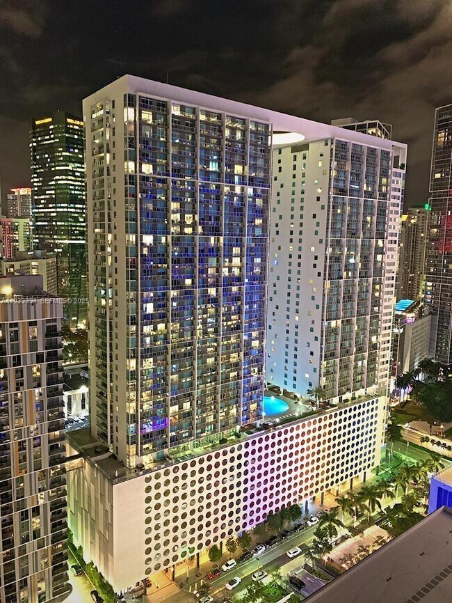 Building Photo - 500 Brickell Ave Unit 1507