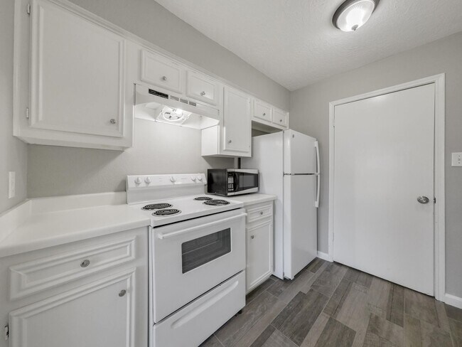 Photo - 13607 Ravensway Dr Unit A