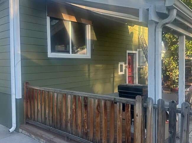 Photo - 434 Meade St