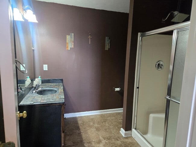 Photo - 7565 Stephen Dr