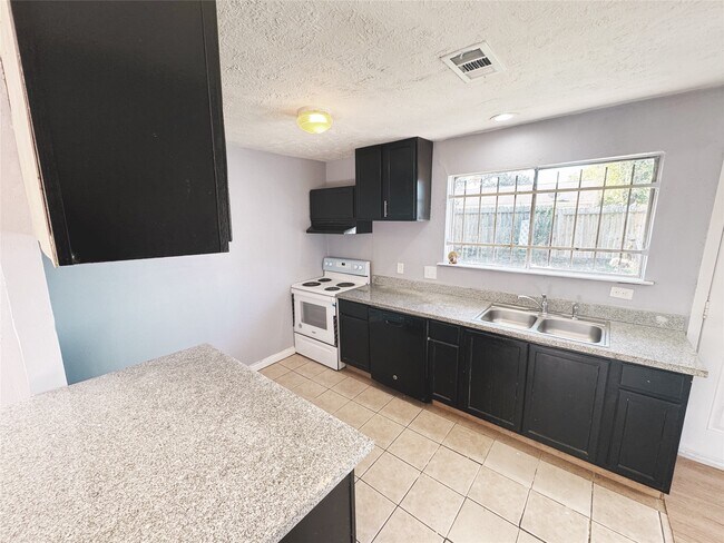 Photo - 5119 Prairie Ridge Rd