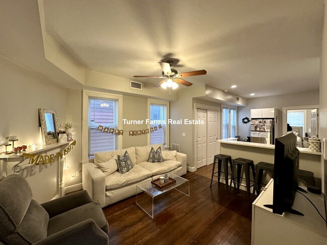 Photo - 157 Hampshire St Apartments Unit 1