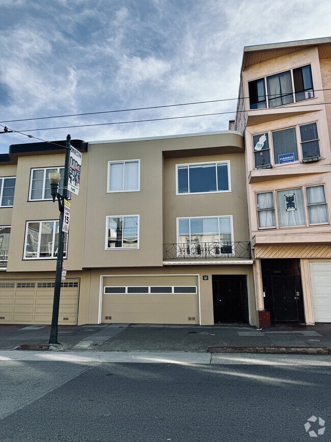 Building Photo - 1683 Union St Unit 1683 Rental